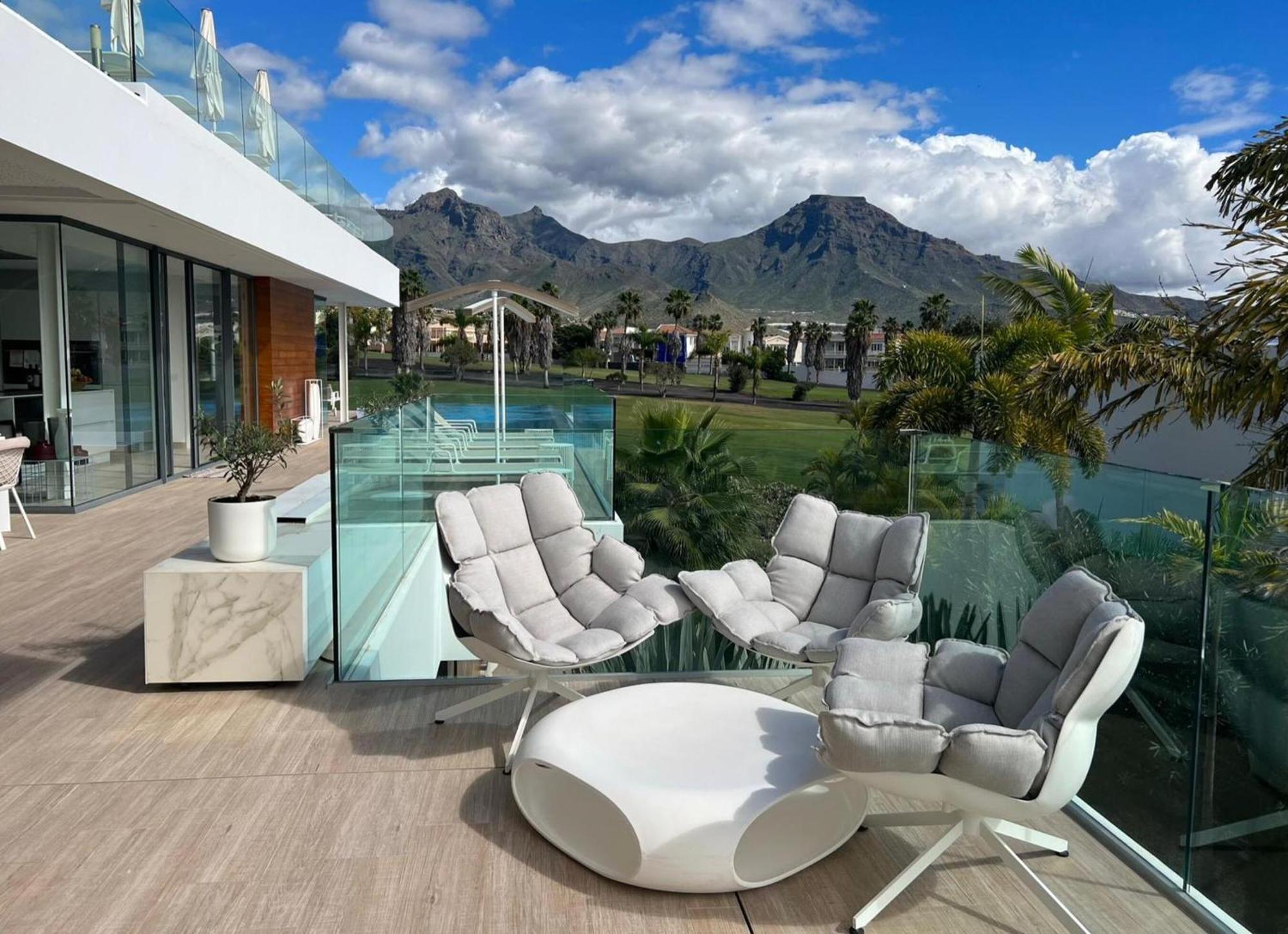 Luxury Villa Rebeka - Heated Pool And Jacuzzi Costa Adeje  Exteriör bild