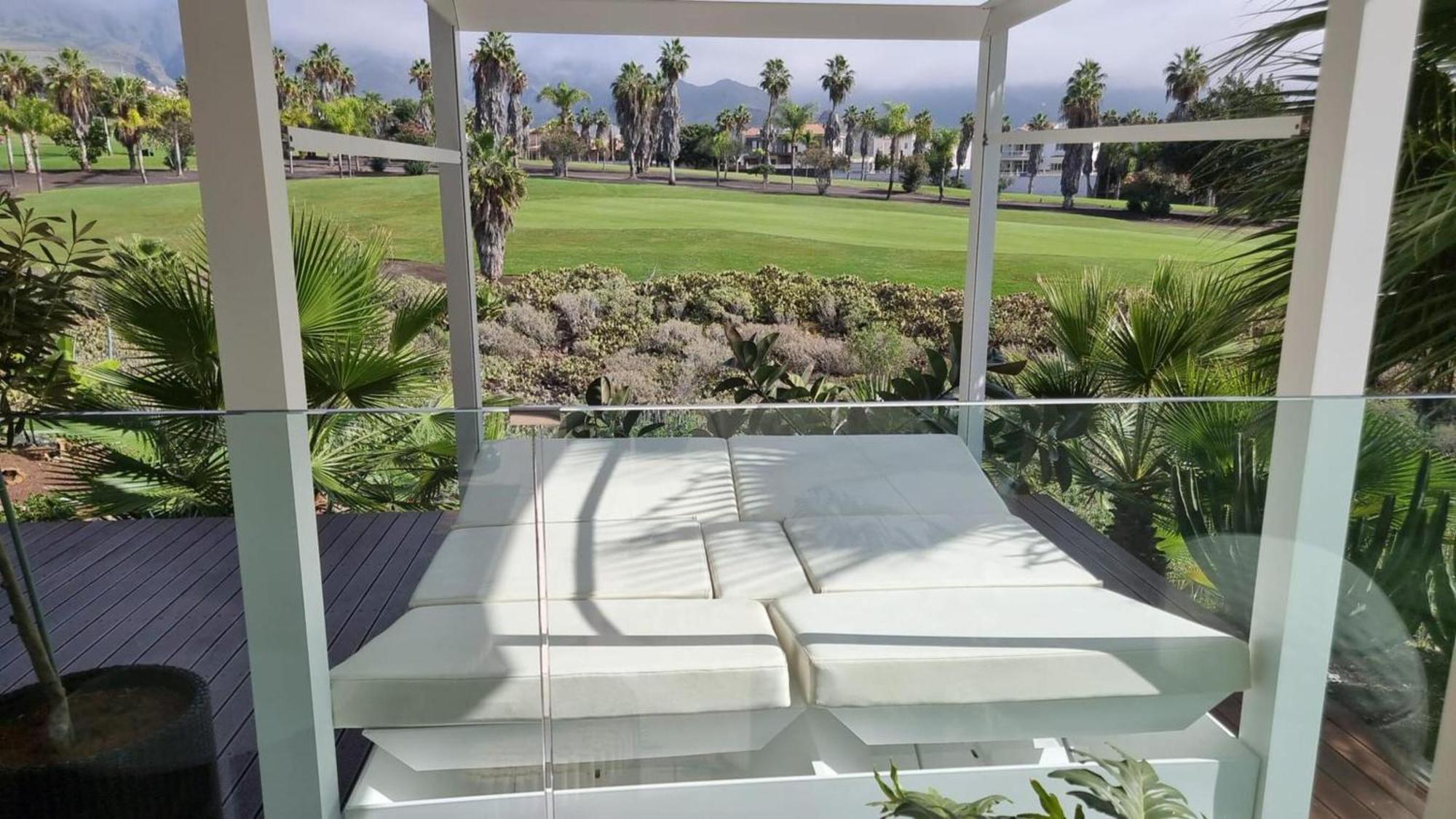 Luxury Villa Rebeka - Heated Pool And Jacuzzi Costa Adeje  Exteriör bild